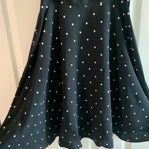 Old Navy Black & White Polka Dot Dress - Picture 3 of 5